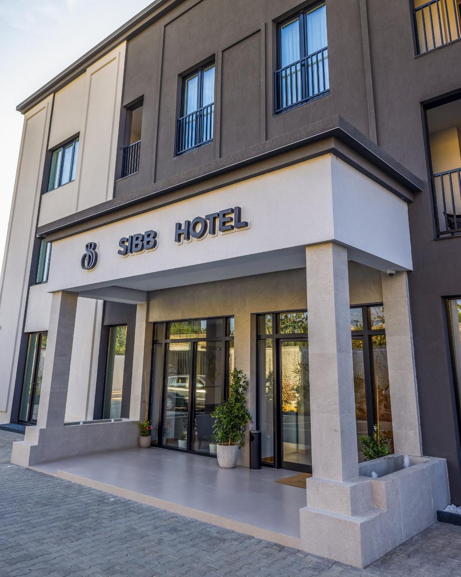 Sibb Hotel Tirana Bagian luar foto