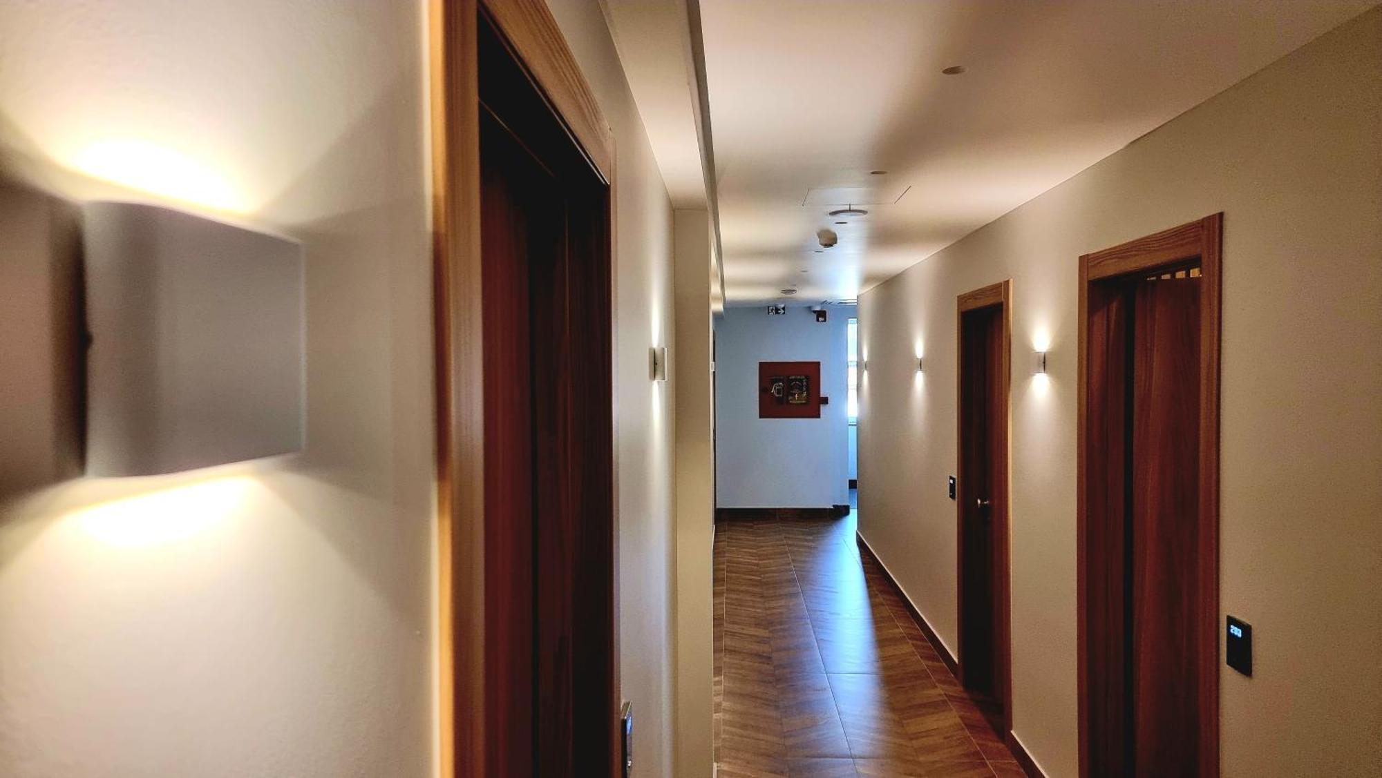 Sibb Hotel Tirana Bagian luar foto